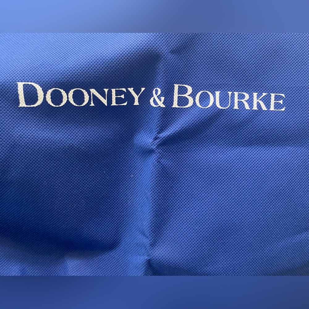 DOONEY AND BURKE..Burgundy Croc-Embossed Shoulder/Crossbody Bag - Picture 11 of 16